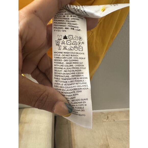 Levi's Yellow Smocked Back Square Neck Long Puff Sleeve Blouse Size XL NWT - Picture 9 of 9